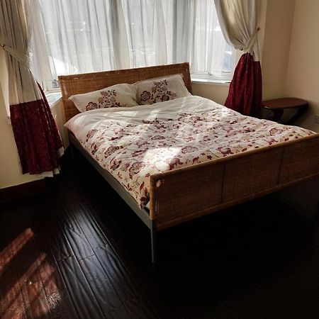 Cozy Guest House 卢顿 外观 照片